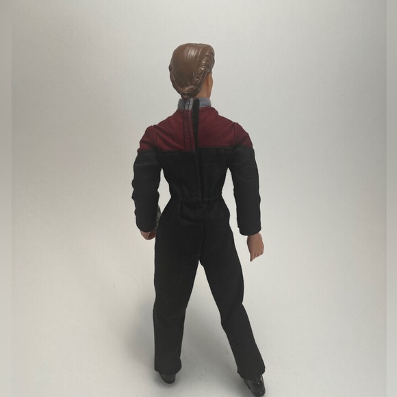 Captain Janeway of Star Trek Voyager & Captain Sisko of Deep Space 9 12” Dolls - Picture 10 of 11